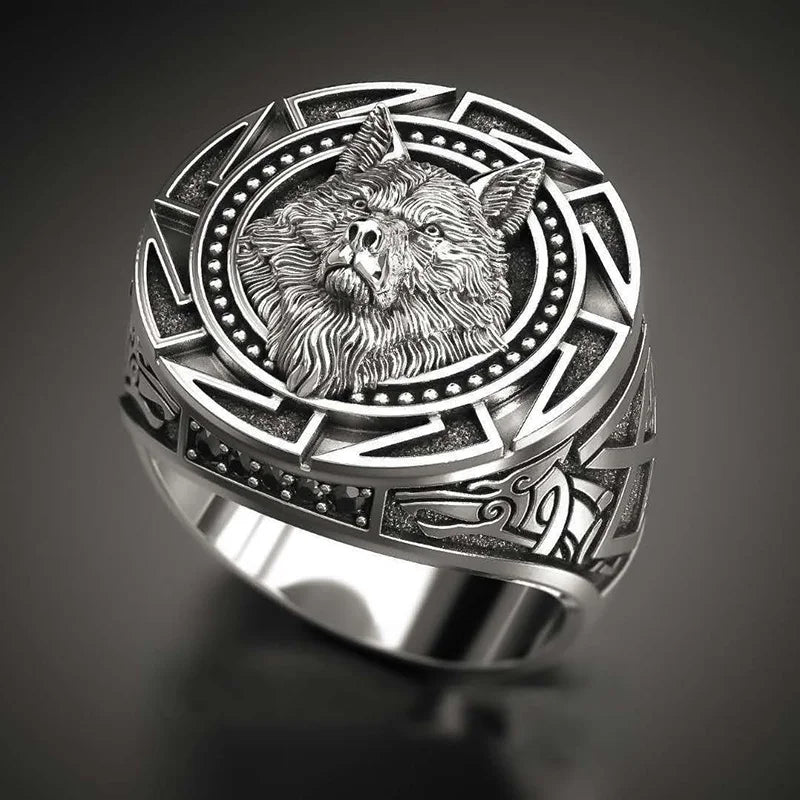 Viking Ring Wolf